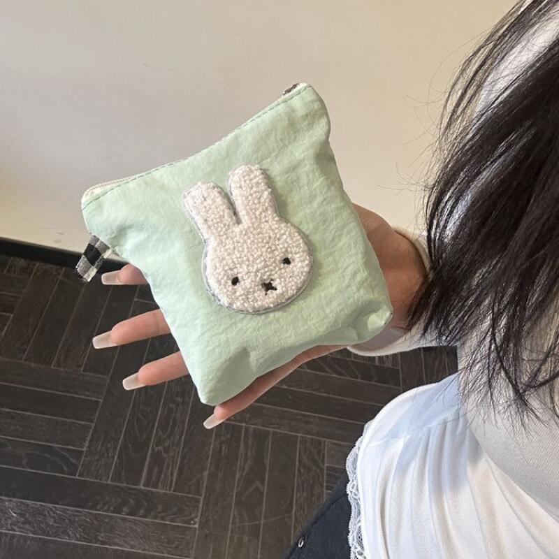 Women'S Japanese Bags - 新しいミッフィーのジッパー付きメイクアップバッグ、クリエイティブなコインパース、キュートで持ち運びやすい大容量の小物収納バッグ、女性用クラッチバッグ